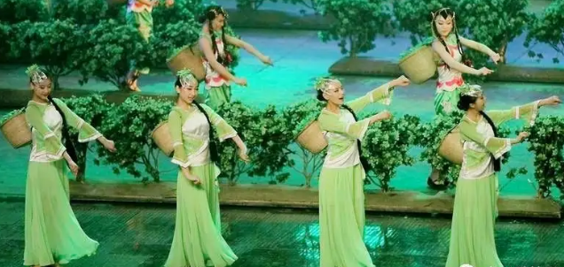 �ɲ��赸���Ļ����к�ˇ�g����