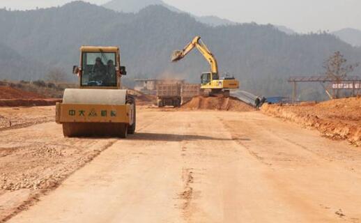 高速公路路基施工技術(shù)與質(zhì)量控制分析